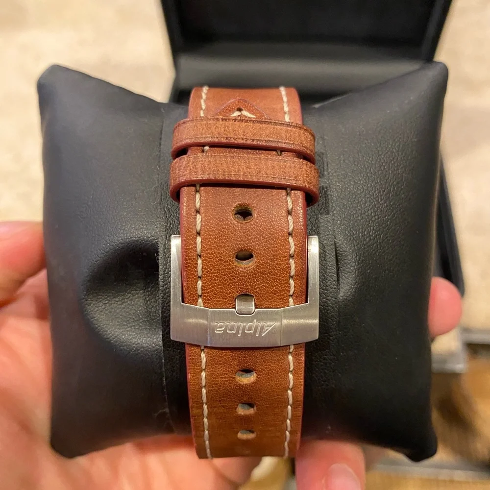 Alpina Apliner 4 Automatic Swiss Watch; 44 mm - Picture 6 of 9